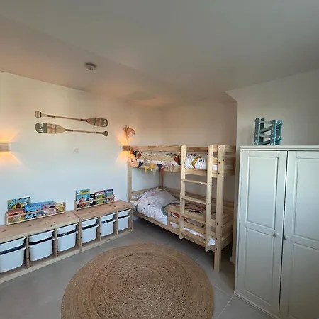 Manon Des Dunes * Le Coq